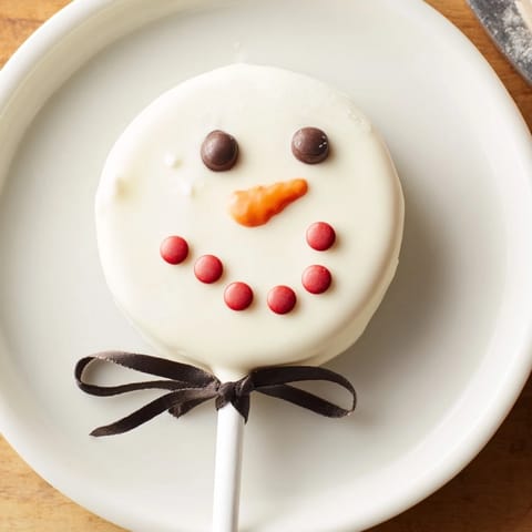 Budget-Friendly Oreo Snowman Pops